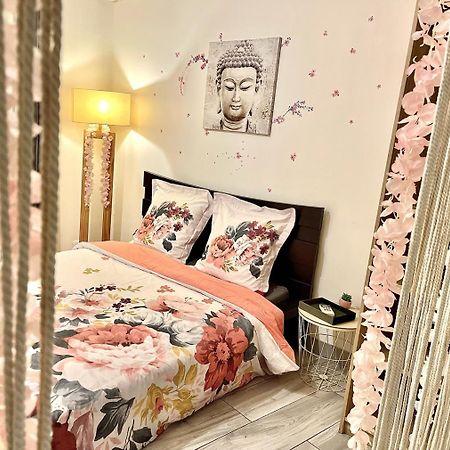 Apartament *Le Lotus*Fiber Wifi*Hyper Center* Salon-de-Provence Zewnętrze zdjęcie
